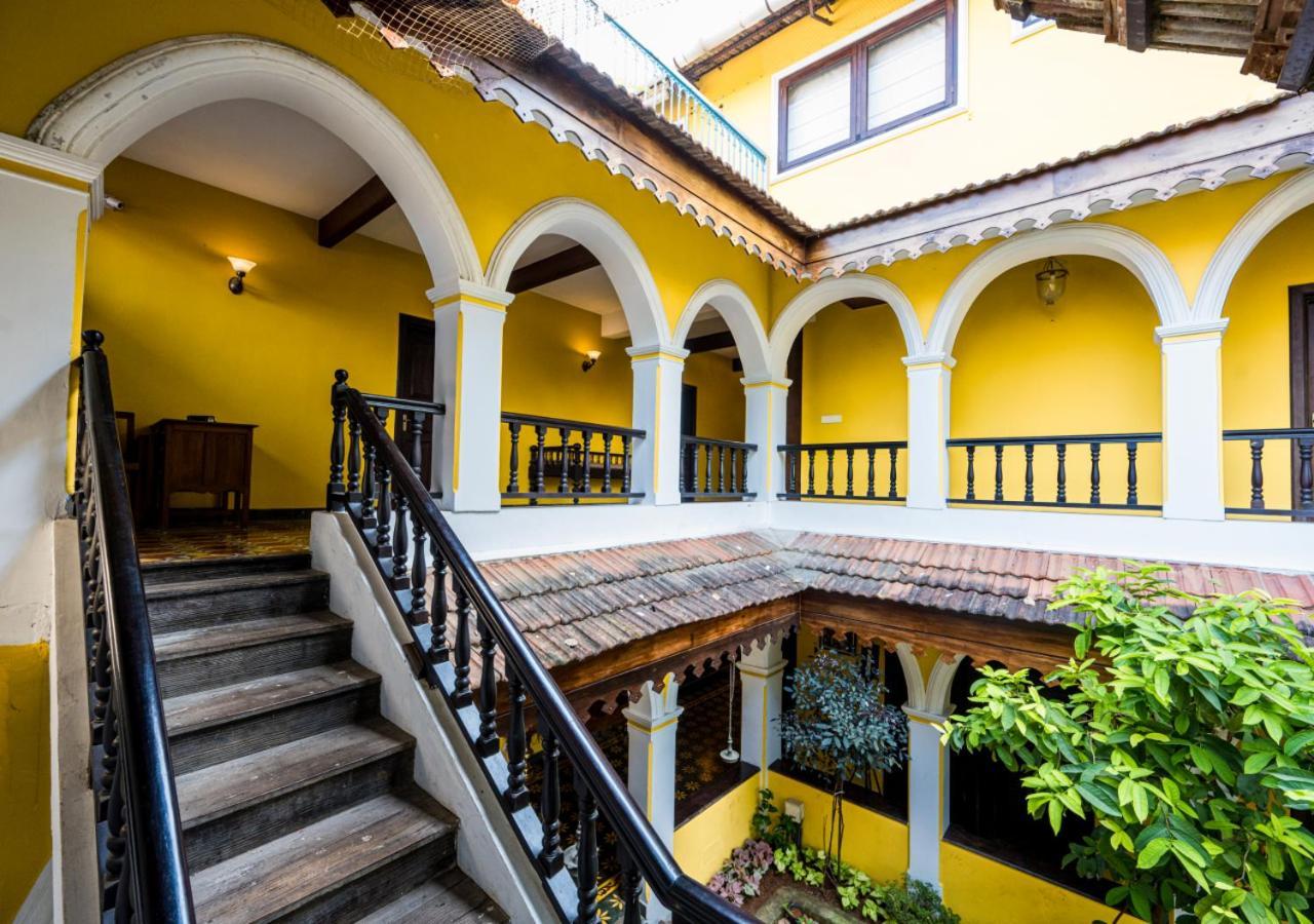 Bloom Boutique Waterfront Fort Коччи Экстерьер фото
